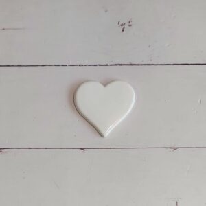 Medallón Corazón Perforado